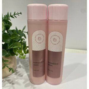 Bath & Body Works Sensitive Skin Colloidal Oatmeal Bubble Bath X 2